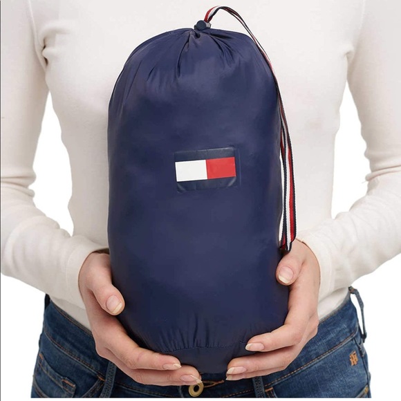 Tommy Hilfiger packable fitted puffer jacket NWT - Picture 7 of 9